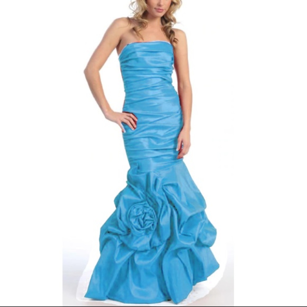 Jessica McClintock Aqua blue mermaid prom dress